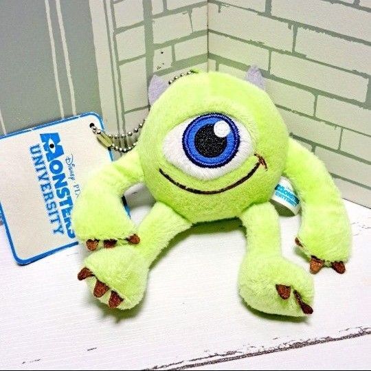 モンスターズ・インク ぬいぐるみ ボールチェーン付き マイク タグ付き プレゼント