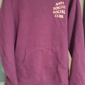 アンチソーシャルクラブ パーカー