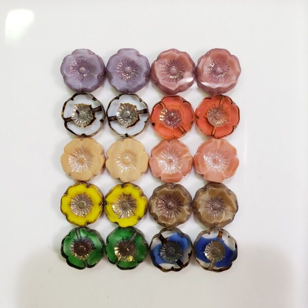 チェコビーズ ハワイアンフラワー 花 12mm 2ケ×10色=20ケ