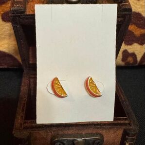みかんのピアス