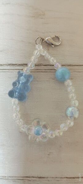 ハンドメイド ビーズアクセサリー ブルー グミベア チャーム たまごっち 推し活 オシャレ かわいい ストラップ