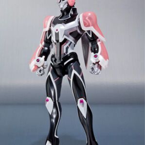 S.H.Figuarts バーナビー・ブルックスJr. (ダークネスバニーEDITION)
