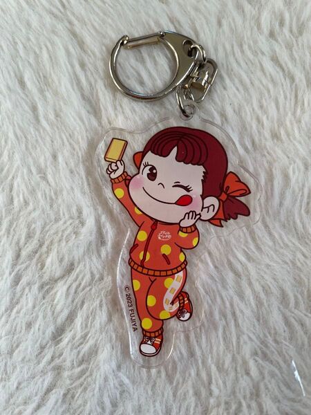 不二家ペコちゃん スノーマンアクキー