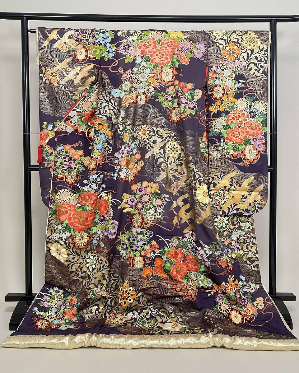 Yahoo!オークション -「秋山」(振袖) (女性和服、着物)の落札