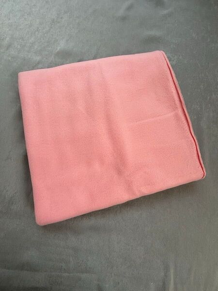 フリース ピンク系 幅約75cm×50cm