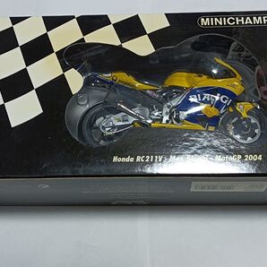 ミニチャンプス HONDA RC211V Max Biaggi MOTO GP 2004
