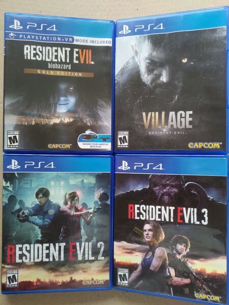 PS4バイオハザード RE:3 RE:2 ヴィレッジ 7 北米版4本セット RESIDENT EVIL 3 2 VILLAGE 7