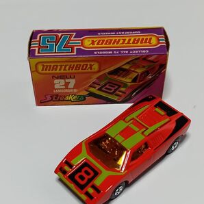 絶版 MATCHBOX NEW27 ランボルギーニカウンタック