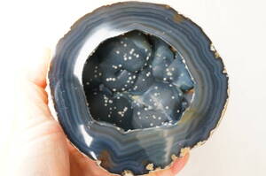 縞瑪瑙めのうの値段と価格推移は 68件の売買情報を集計した縞瑪瑙めのうの価格や価値の推移データを公開 縞瑪瑙めのうの値段と価格推移は 68件の売買情報を集計した縞瑪瑙めのうの価格や価値の推移データを公開