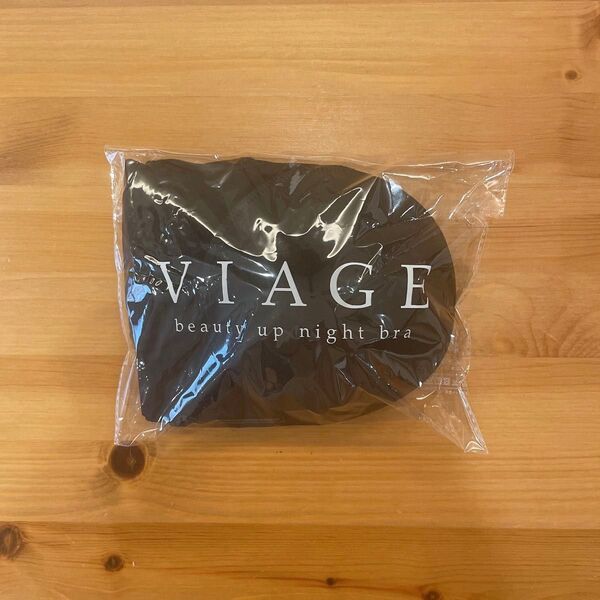 VIAGE ビューティアップナイトブラ ブラック M/L