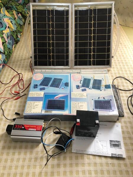 Solar18w Portablefolding panel ,バッテリ(新品)DC/AC100V変換機付き、中古、美品動作確認済