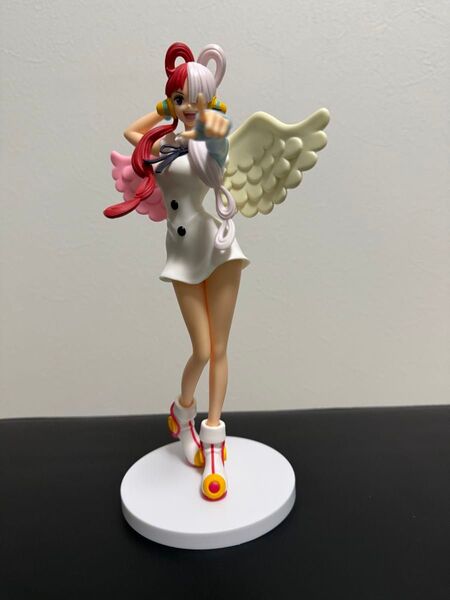 ワンピース フィギュア ウタ アミューズメント 箱なし