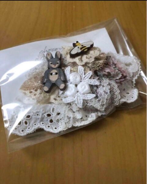 作家様ハンドメイドヘアクリップ