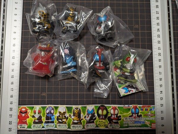 年代物 2005年 GASHAPON 仮面ライダー ソコビコトフション11 7体セット
