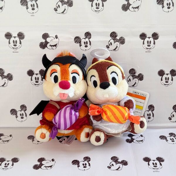 ディズニー 40周年 2023 ハロウィン チップとデール ぬいぐるみバッジ
