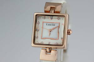 美品 Lusio ルシオ レディース腕時計 カットガラス