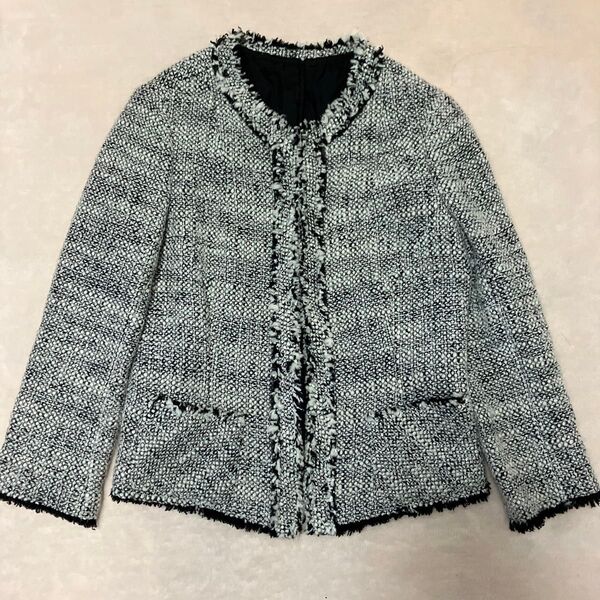 伊太利屋 ノーカラージャケット ツイード ジャケット 長袖 グレー