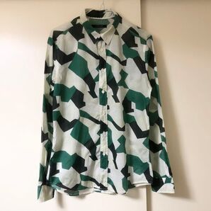 Cathy Jane 長袖シャツ カモフラージュ柄