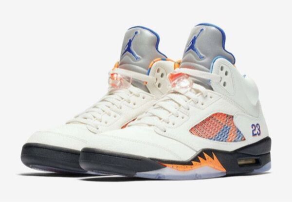 136027-148 ナイキ Air Jordan 5 Retro International Flight (メンズ)