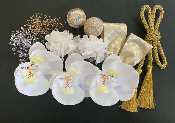 胡蝶蘭 和装髪飾り 結婚式 卒業式 成人式 七五三。 NO.56