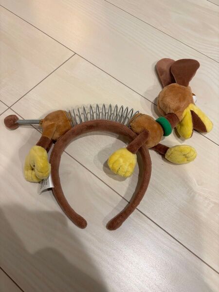 ディズニー 犬キャラクター カチューシャ スプリング付き