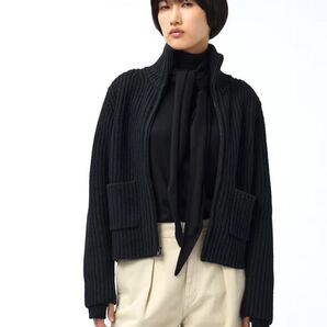 ユニクロ U ラムブレンドジップアップジャケット ブラック