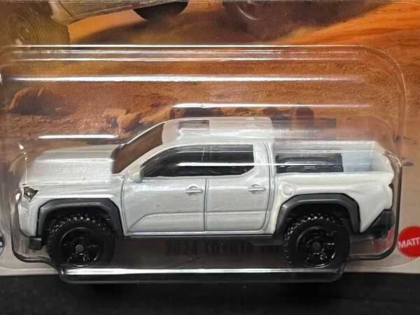 マッチボックス 2025 65/125 2024 トヨタ タコマ ホワイト MATCHBOX TOYOTA TACOMA