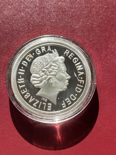 エリザベス2世 イギリス 1オンス貿易銀貨古美術旧貨幣記念章メダルレトロコイン硬貨古銭コレクション通貨収蔵品骨董品アンティーク