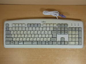 □Ab/553☆富士通 FUJITSU☆PS/2キーボード☆KB-0325☆動作不明☆ジャンク