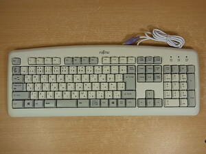 □Ab/573☆富士通 FUJITSU☆PS/2キーボード☆KB-0325☆動作不明☆ジャンク