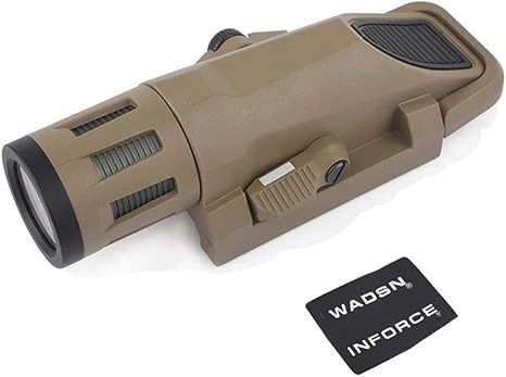 新品 INFORCEタイプ コンパクト ウェポンライト フラッシュライト