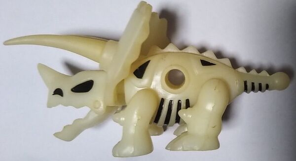 ほねほねザウルス トリケラトプス?