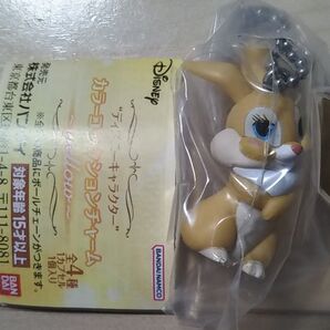 未使用 ミス・バニー ディズニーキャラクター カラーコレクションチャーム ガシャポン フィギュア