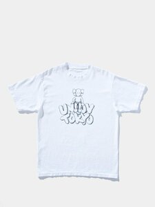 UNION Tokyo x KAWS カウズ Tee - ホワイト / SIZE:M