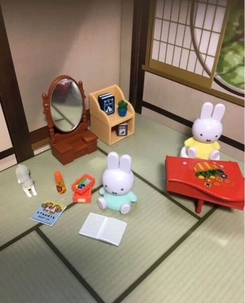 ガチャ 和室 ミニチュア 寄せ集め ミッフィー リーメント メガハウス ジオラマ ドールハウス