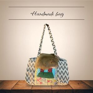 【グルンパ雑貨Wagon】10-58Handmadeリアルファーのお散歩オウチころりんbag