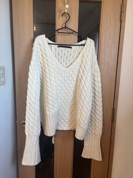 muller of yoshiokubo Vネックウールニット