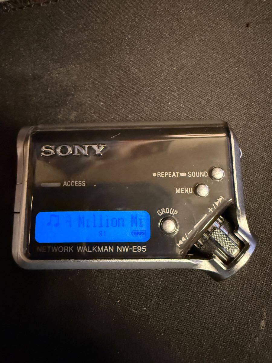 Yahoo!オークション -「(e95)」(ポータブルプレーヤー Yahoo!オークション -「(e95)」(ポータブルプレーヤー
