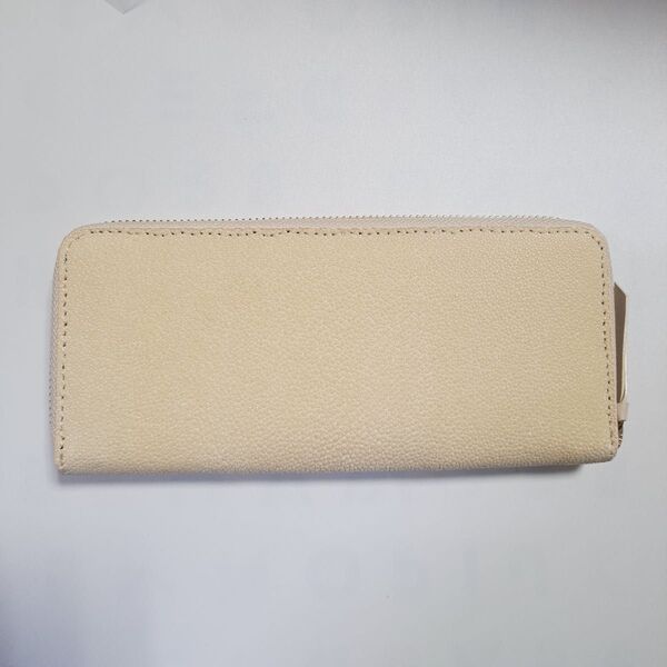 新品 スティングレー 長財布 チャック付き ベージュ 即購入OK