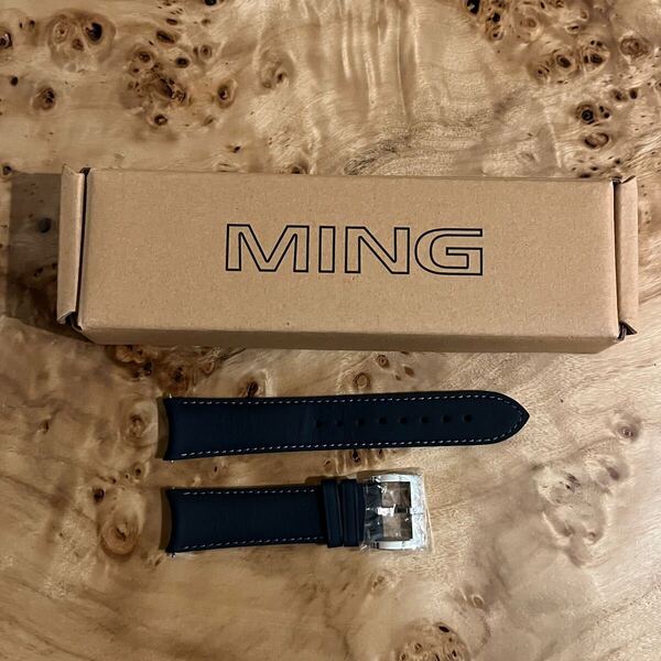 数回使用の美品 MING ジャンルソー ベルト 時計ベルト バレニア カーフ 青 ブルー グレー ミン 腕時計 尾錠セット