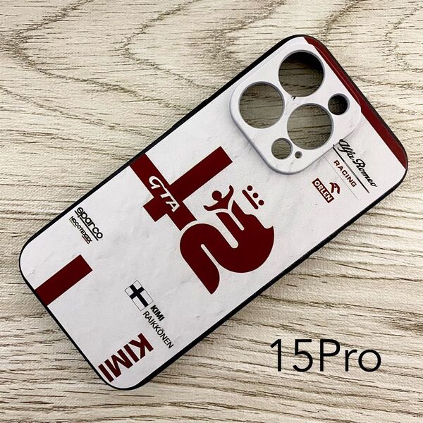 キミ・ライコネン レーシング スーツ iPhone 15 Pro ケース F1 アルファロメオ