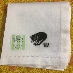 KEITA MARUYAMA　ザフラワースタンド(ケイタマルヤマ)ハンカチ　白　猫刺繍