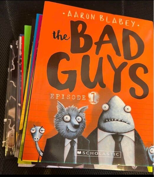 洋書 the BAD GUYS by AARON BLABEY 14冊