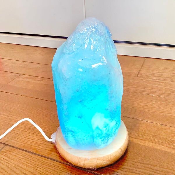 ☆癒し生活☆1.5kg〜2kg 天然ヒマラヤ岩塩LEDランプ☆グラデーション