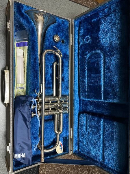 YAMAHA トランペット ハードケース付 YTR-135 美品