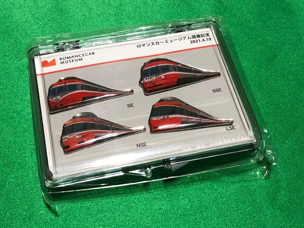 小田急電鉄 ロマンスカーミュージアム限定グッズ 開業記念 限定ピンバッジ ※数量限定商品1,000個