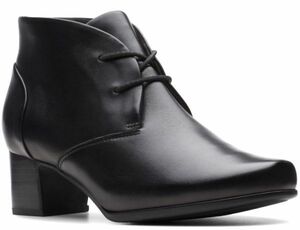 送料無料 Clarks 24cm チャッカ ブーツ ブラック 黒 レザー 革 ブーティー フォーマル レース ヒール パンプス フラット スニーカー AC36