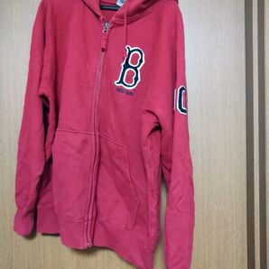 М0115 ユニクロ メジャーリーグ フルジップ パーカー 赤 Мサイズ レッドソックス MLB 野球