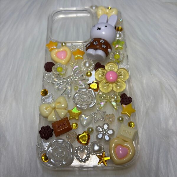 デコ電iPhone16プロソフトケース ミッフィー新品
