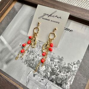 ゴールド×ロングピアスorイヤリング